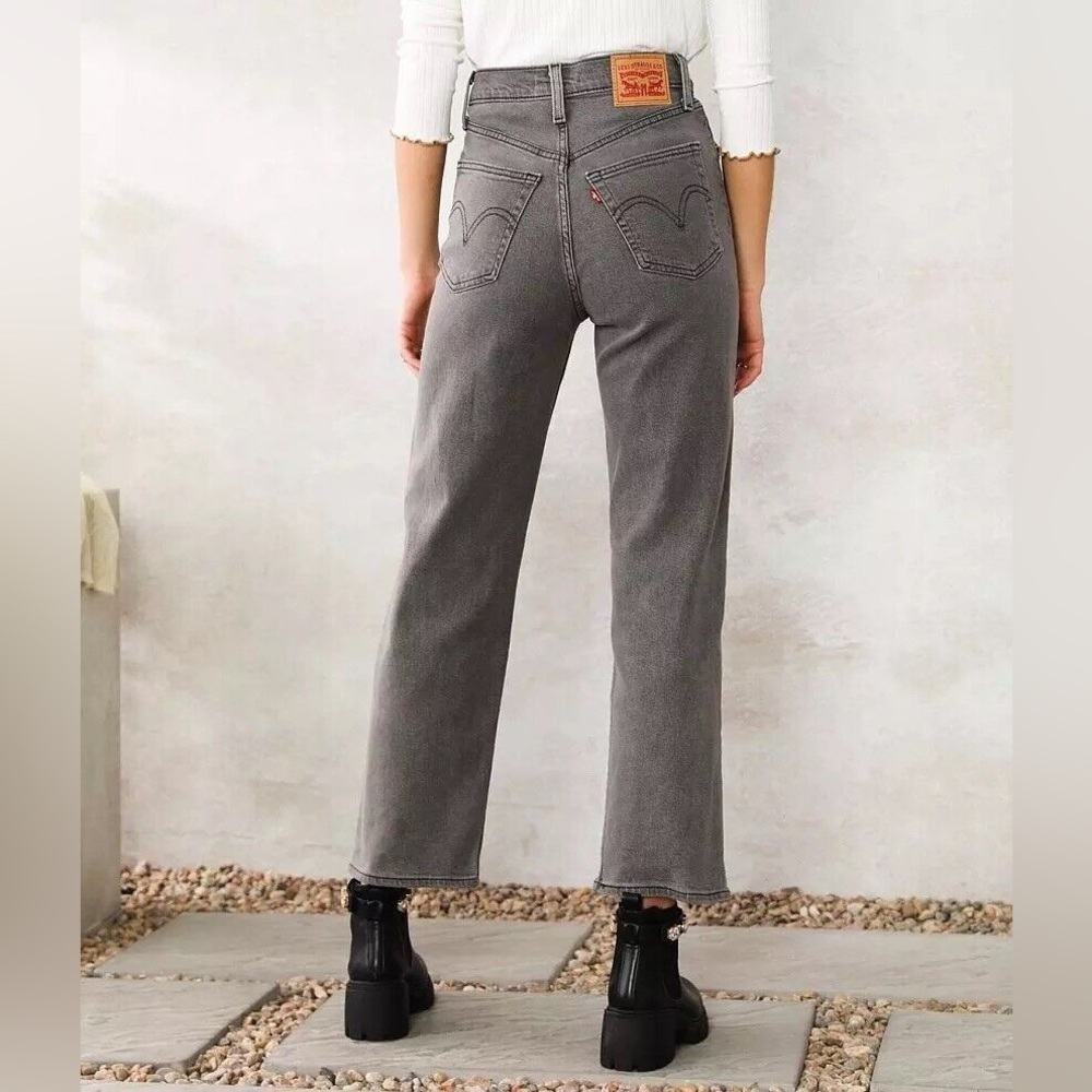 Levi’s Ribcage Straight Ankle Jeans in grey W27 L27 - Picture 2 of 16